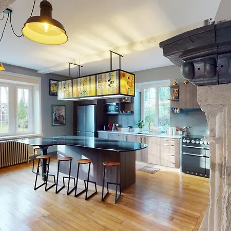 Chateau De Saint-clair