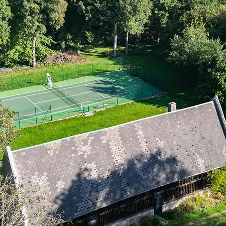 Chateau De Saint-clair