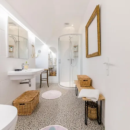 Holiday home Chateau De Saint-clair Etretat