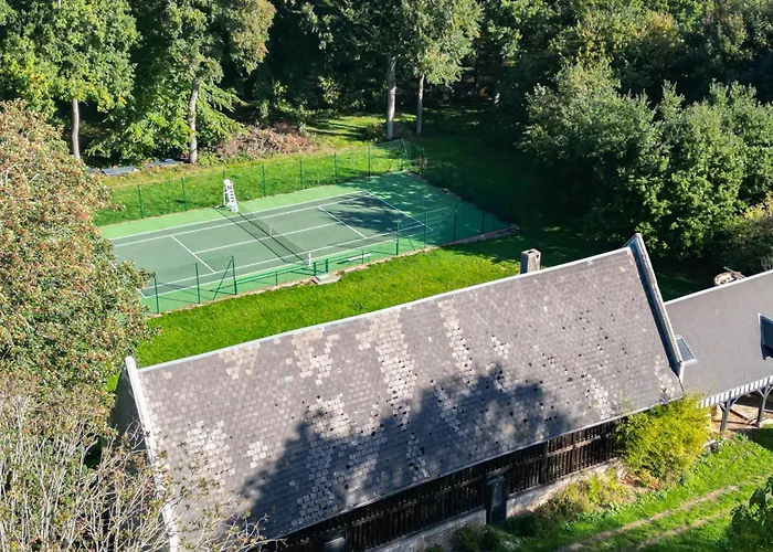 Chateau De Saint-clair