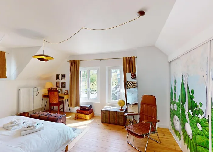 Chateau De Saint-clair