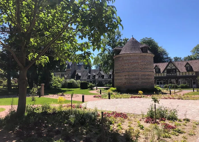 Chateau De Saint-clair *