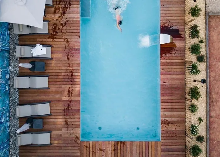 Chateau De Saint-clair * Etretat